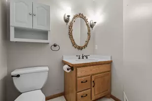 6600 Founders Pkwy, Brooklyn Park, MN 55445 - Photo 15