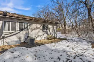 221 River Woods Ln, Burnsville, MN 55337 - Photo 31