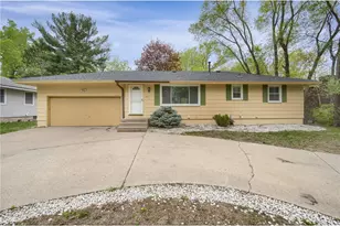 7516 Arthur St NE, Fridley, MN 55432 - Photo 1