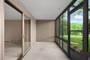 4380 Brookside Ct, Edina, MN 55436 - Photo 9