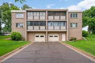 4380 Brookside Ct, Edina, MN 55436 - Photo 25