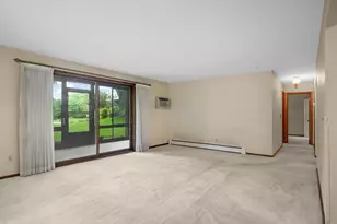4380 Brookside Ct, Edina, MN 55436 - Photo 7
