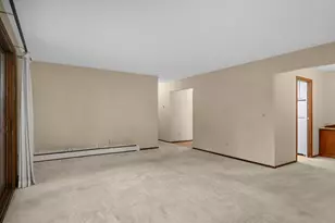 4380 Brookside Ct, Edina, MN 55436 - Photo 11