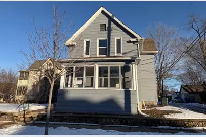 468 Bellows Street, Saint Paul, MN 55107 - Photo 1