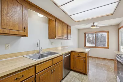 8433 Yates Avenue N #6, Brooklyn Park, MN 55443 - Photo 7