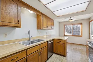 8433 Yates Ave N, Brooklyn Park, MN 55443 - Photo 7