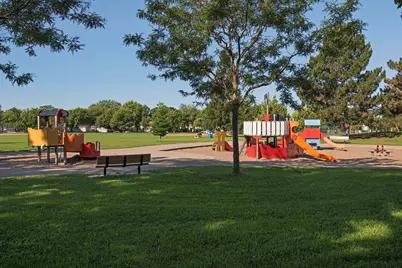 5143 Knox Avenue N, Minneapolis, MN 55430 - Photo 43