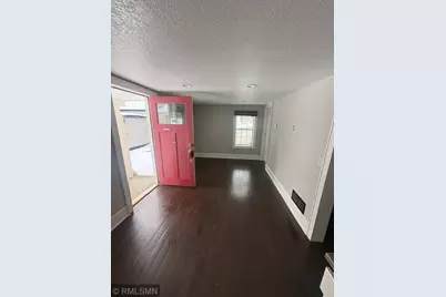 2522 15th Avenue E, North Saint Paul, MN 55109 - Photo 3