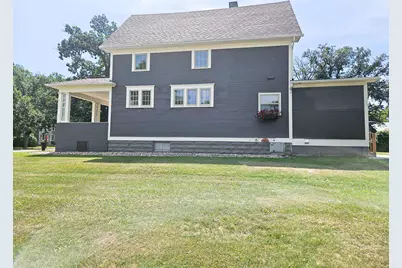 721 Labree Avenue N, Thief River Falls, MN 56701 - Photo 1