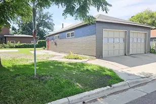 721 Labree Ave N, Thief River Falls, MN 56701 - Photo 5