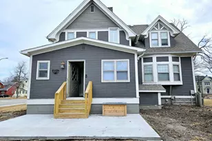 721 Labree Ave N, Thief River Falls, MN 56701 - Photo 3