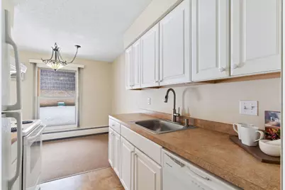 929 11th Avenue S #1, Hopkins, MN 55343 - Photo 11