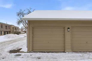 929 11th Ave S, Hopkins, MN 55343 - Photo 23