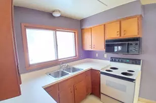 204 Wadena St, Duluth, MN 55803 - Photo 7