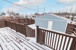 401 Rose Ave E, Saint Paul, MN 55130 - Photo 27