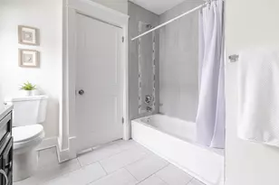 401 Rose Ave E, Saint Paul, MN 55130 - Photo 21