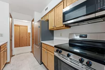 2220 Midland Grove Road #112, Roseville, MN 55113 - Photo 13