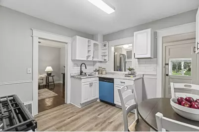 682 Fairview Avenue N, Saint Paul, MN 55104 - Photo 9