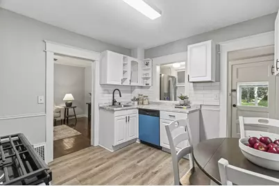 682 Fairview Avenue N, Saint Paul, MN 55104 - Photo 9