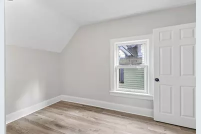 682 Fairview Avenue N, Saint Paul, MN 55104 - Photo 17