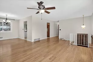 4600 Boone Ave N, New Hope, MN 55428 - Photo 7