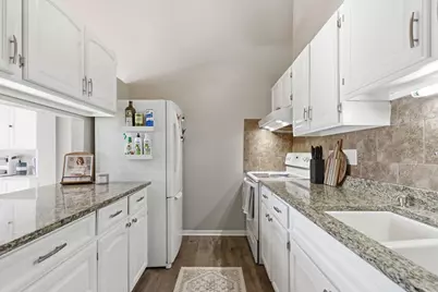 13732 Hemlock Court, Apple Valley, MN 55124 - Photo 11