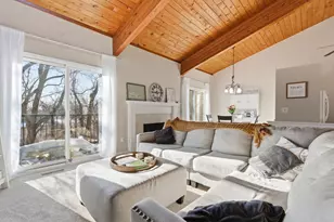 13732 Hemlock Ct, Apple Valley, MN 55124 - Photo 7