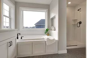 6513 Timber Arch Dr, Chaska, MN 55318 - Photo 33