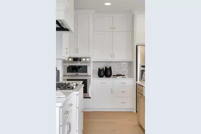 6513 Timber Arch Drive, Chaska, MN 55318 - Photo 19