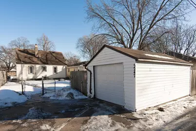 5247 Dupont Avenue N, Minneapolis, MN 55430 - Photo 19