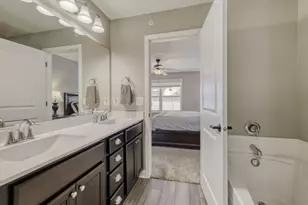 3304 Lakewood Trl, Woodbury, MN 55129 - Photo 15