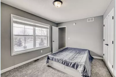 3304 Lakewood Trail, Woodbury, MN 55129 - Photo 17