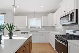 5790 178th St W, Lakeville, MN 55044 - Photo 13