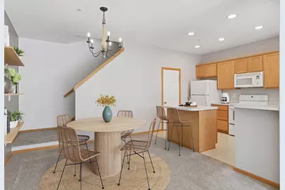 13847 54th Avenue N, Plymouth, MN 55446 - Photo 3