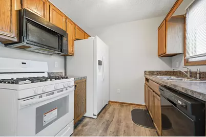 941 104th Avenue NW, Coon Rapids, MN 55433 - Photo 13