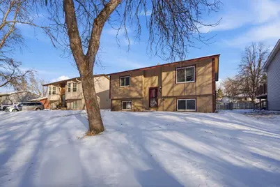 941 104th Avenue NW, Coon Rapids, MN 55433 - Photo 3