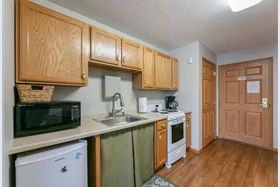 5650 Boone Avenue N #408, New Hope, MN 55428 - Photo 25