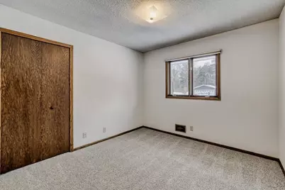 70 W Sandra Lee Drive, Saint Paul, MN 55119 - Photo 21