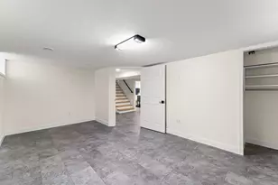 221 9th St S, South Saint Paul, MN 55075 - Photo 37