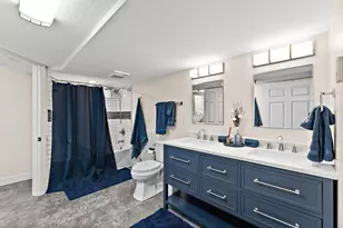 221 9th St S, South Saint Paul, MN 55075 - Photo 31