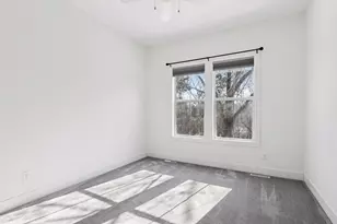 752 Summerbrooke Cir, Eagan, MN 55123 - Photo 29