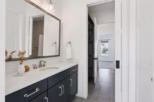 752 Summerbrooke Cir, Eagan, MN 55123 - Photo 31