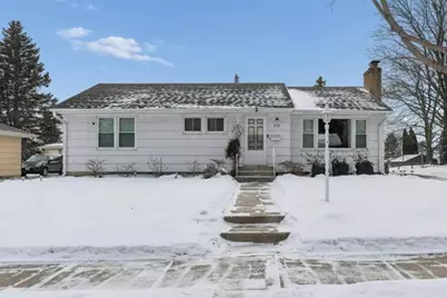 536 Idaho Avenue E, Saint Paul, MN 55130 - Photo 1