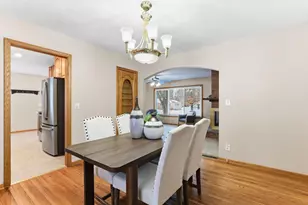 10833 Toledo Ave S, Bloomington, MN 55437 - Photo 9