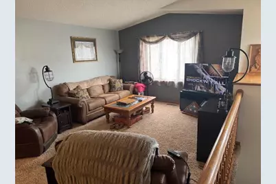 300 21st Avenue SW, Cambridge, MN 55008 - Photo 5