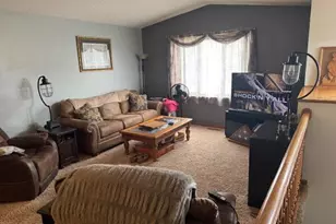 300 21st Ave SW, Cambridge, MN 55008 - Photo 5