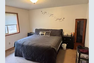 300 21st Avenue SW, Cambridge, MN 55008 - Photo 7