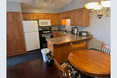 300 21st Avenue SW, Cambridge, MN 55008 - Photo 3