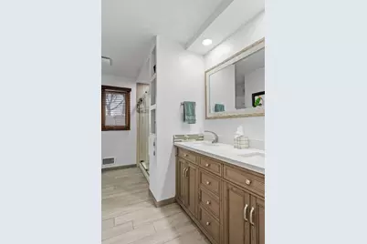 8560 Holland Avenue, Apple Valley, MN 55124 - Photo 37