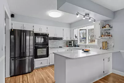 8560 Holland Avenue, Apple Valley, MN 55124 - Photo 25